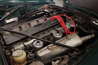 Lot 151 - 1972 Jaguar XJ6 4.2 S1