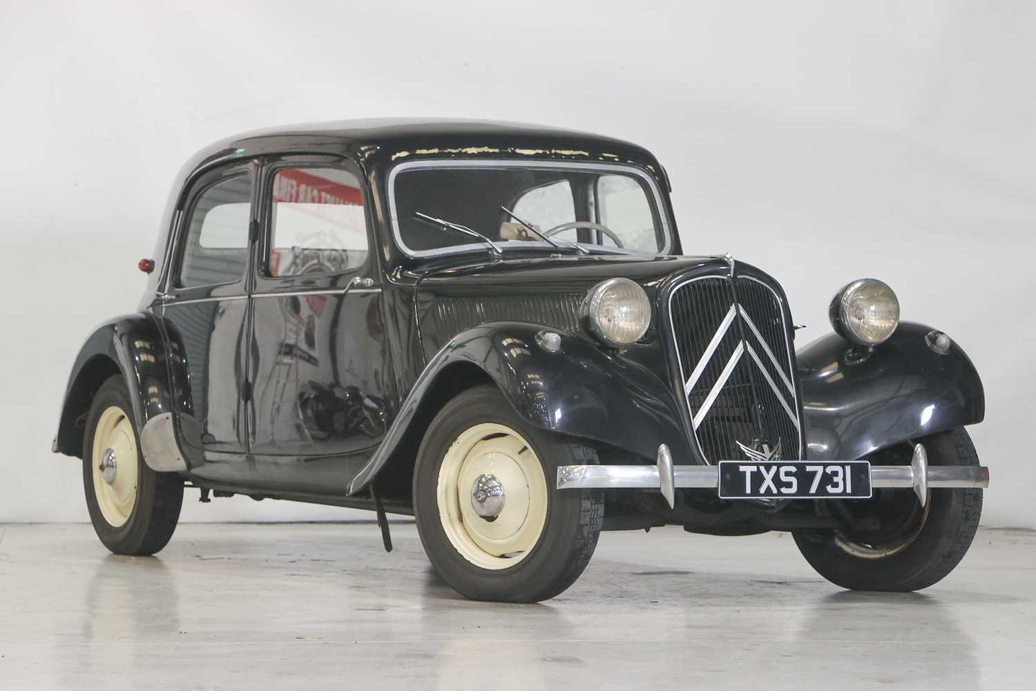 Lot 296 - 1952 Citroen Traction Avant