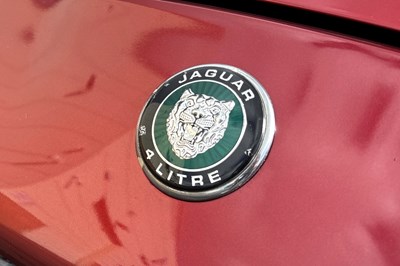 Lot 281 - 1996 Jaguar XK8 4.0