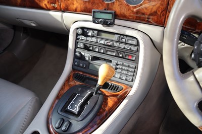 Lot 281 - 1996 Jaguar XK8 4.0