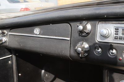 Lot 290 - 1964 MG B Roadster