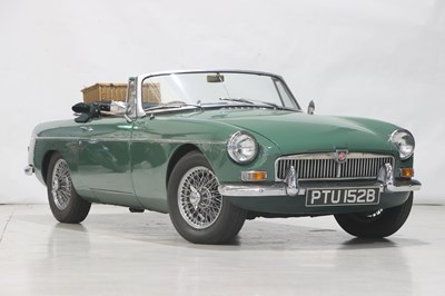 Lot 1964 MG B Roadster