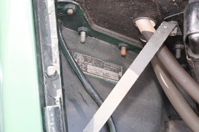 Lot 290 - 1964 MG B Roadster