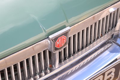 Lot 290 - 1964 MG B Roadster