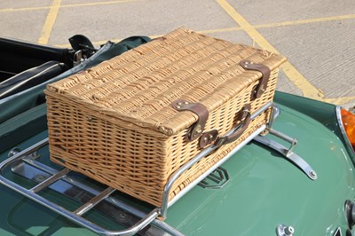 Lot 290 - 1964 MG B Roadster