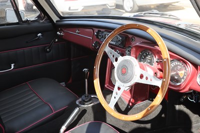 Lot 1966 MG B GT