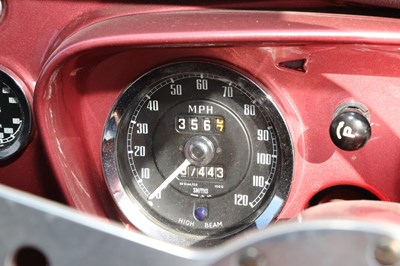 Lot 1966 MG B GT