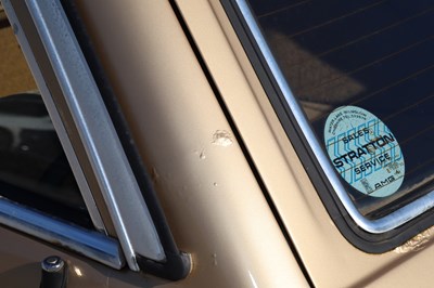 Lot 259 - 1984 Mercedes-Benz 230 TE