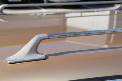 Lot 259 - 1984 Mercedes-Benz 230 TE