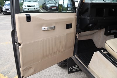 Lot 252 - 2002 Land Rover Defender 110 County TD5