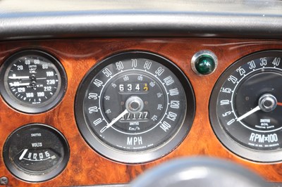Lot 1970 Triumph Stag