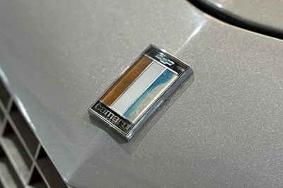 Lot 1977 Chevrolet Camaro