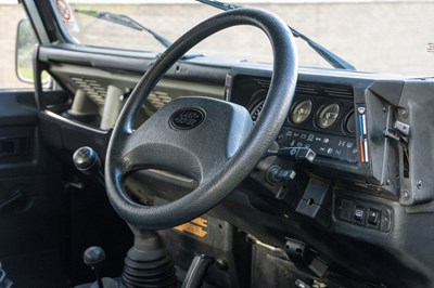 Lot 4 - 1994 Land Rover Defender 90 TDi