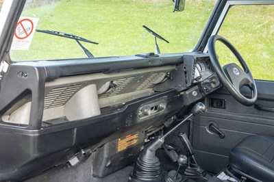 Lot 4 - 1994 Land Rover Defender 90 TDi