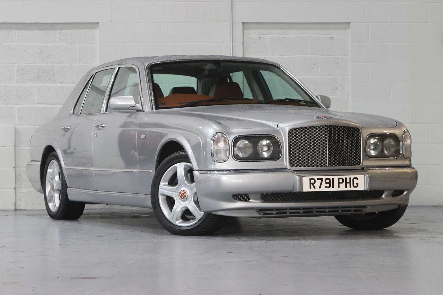 Lot 276 - 1998 Bentley Arnage Green Label