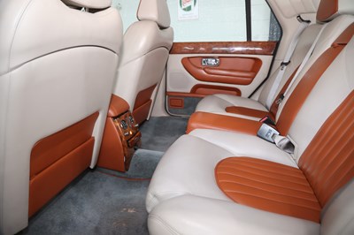 Lot 276 - 1998 Bentley Arnage Green Label