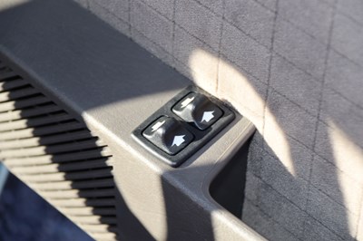 Lot 255 - 1988 Austin Metro Vanden Plas