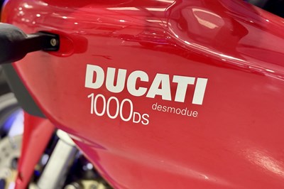 Lot 2005 Ducati 1000 SS DS