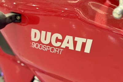 Lot 2006 Ducati 900 S FF