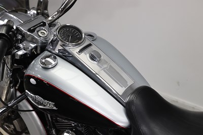 Lot 55 - 2015 Harley Davidson FLHRC Road King Classic