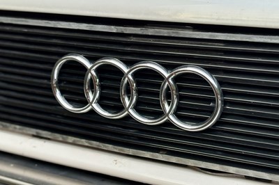 Lot 1983 Audi 80 CD 5S