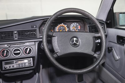 Lot 250 - 1990 Mercedes-Benz 190 E 1.8