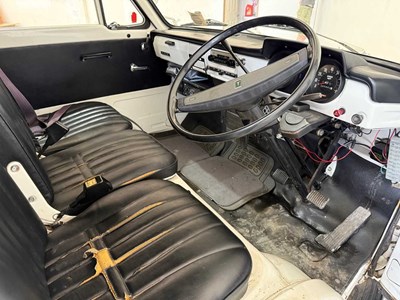Lot 137 - 1975 Toyota Hi-Ace Motor Caravan