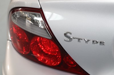 Lot 280 - 2002 Jaguar S-Type R