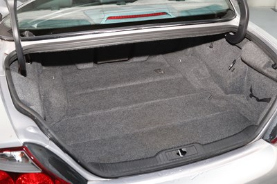 Lot 280 - 2002 Jaguar S-Type R