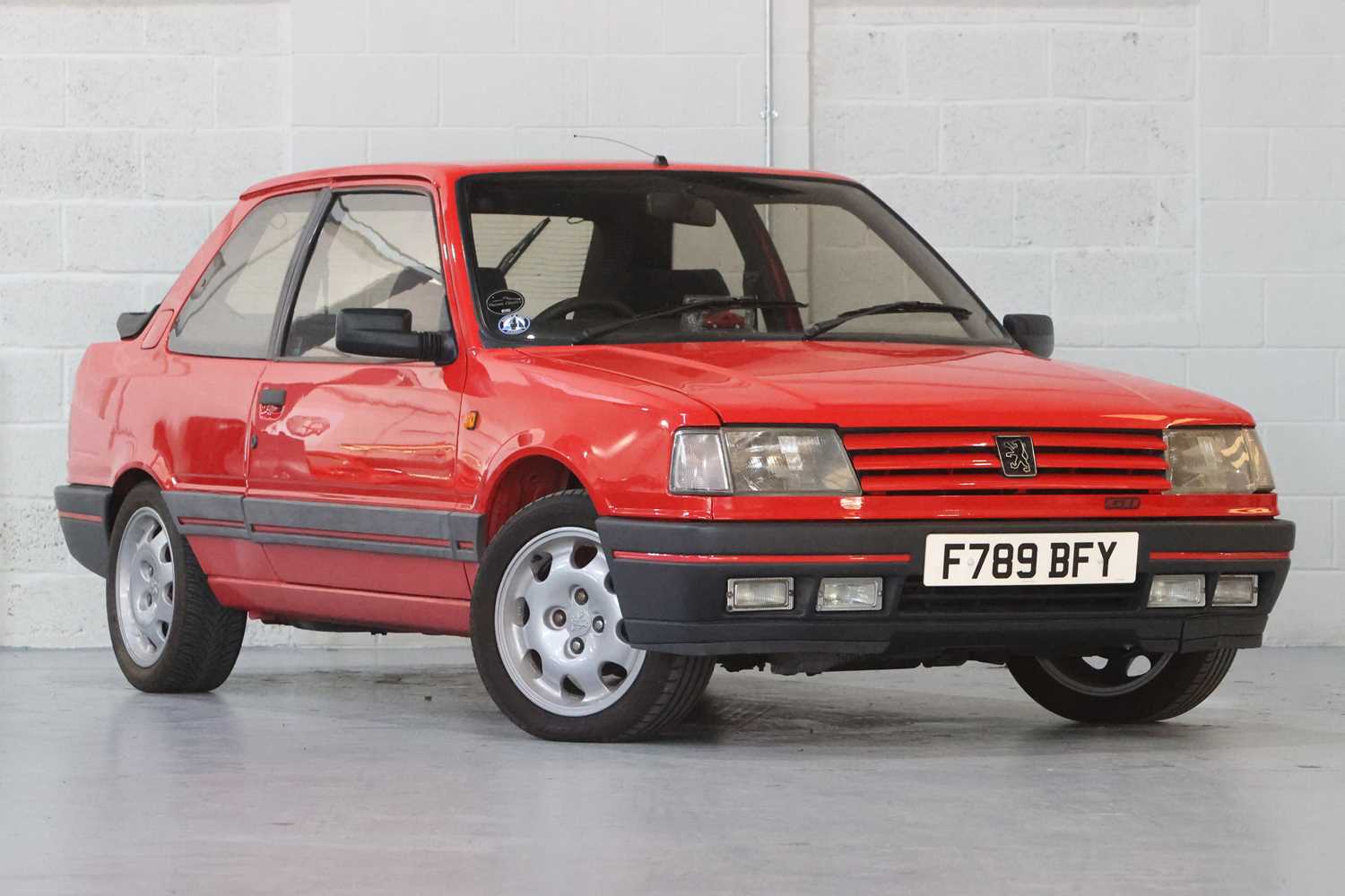Lot 292 - 1989 Peugeot 309 GTi