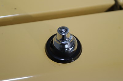Lot 219 - 1973 Peugeot 304 Cabriolet