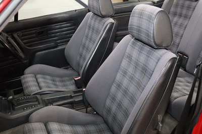 Lot 232 - 1992 BMW 318i (E30) Convertible