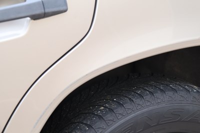 Lot 215 - 1988 Mercedes-Benz 260 E