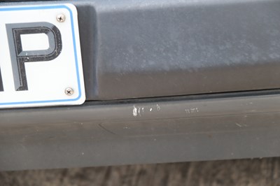 Lot 215 - 1988 Mercedes-Benz 260 E