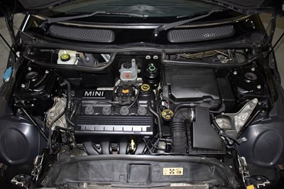 Lot 114 - 2004 Mini Cooper Convertible