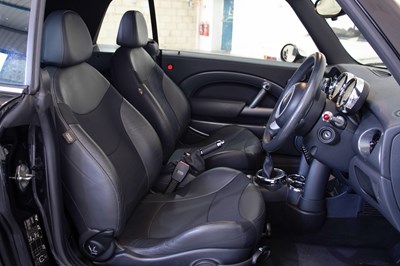Lot 114 - 2004 Mini Cooper Convertible