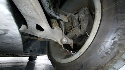 Lot 15 - 2004 Aston Martin Vanquish S