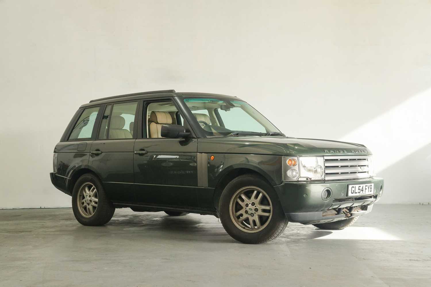 Lot 140 - 2004 Land Rover Range Rover Vogue TD6 Auto