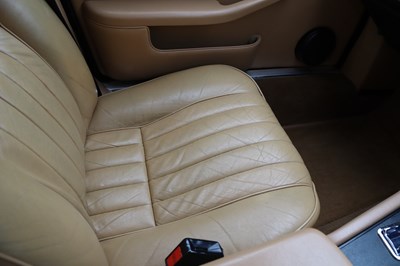 Lot 211 - 1983 Jaguar XJ6 4.2