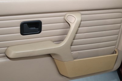 Lot 209 - 1993 BMW 318i (E30) Lux Convertible