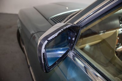 Lot 142 - 1983 Mercedes-Benz 500SL