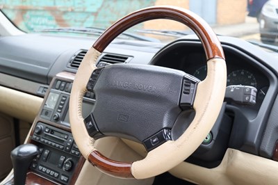 Lot 208 - 2001 Range Rover Vogue 4.6