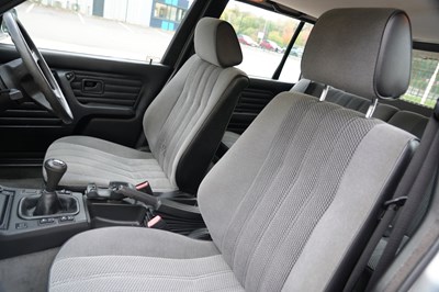 Lot 201 - 1990 BMW 318i (E30) Touring