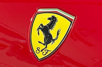Lot 2010 Ferrari California