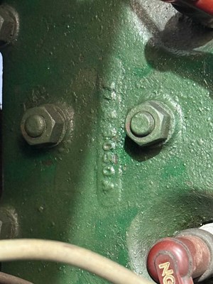 Lot 1950 Ford Pilot V8