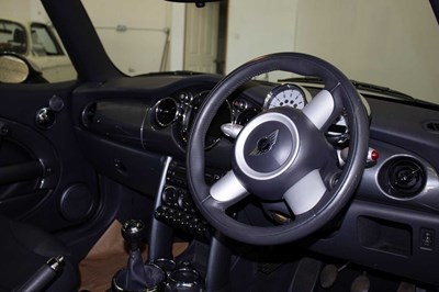 Lot 2004 Mini Cooper Convertible