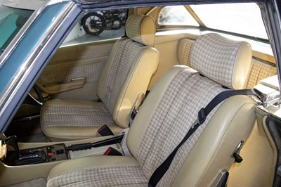 Lot 1983 Mercedes-Benz 500SL