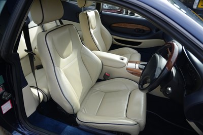 Lot 1 - 2001 Aston Martin DB7 Vantage