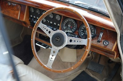 Lot 1965 Daimler V8-250