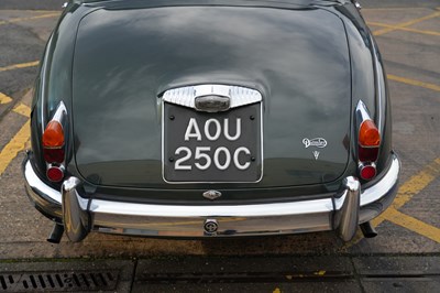 Lot 1965 Daimler V8-250